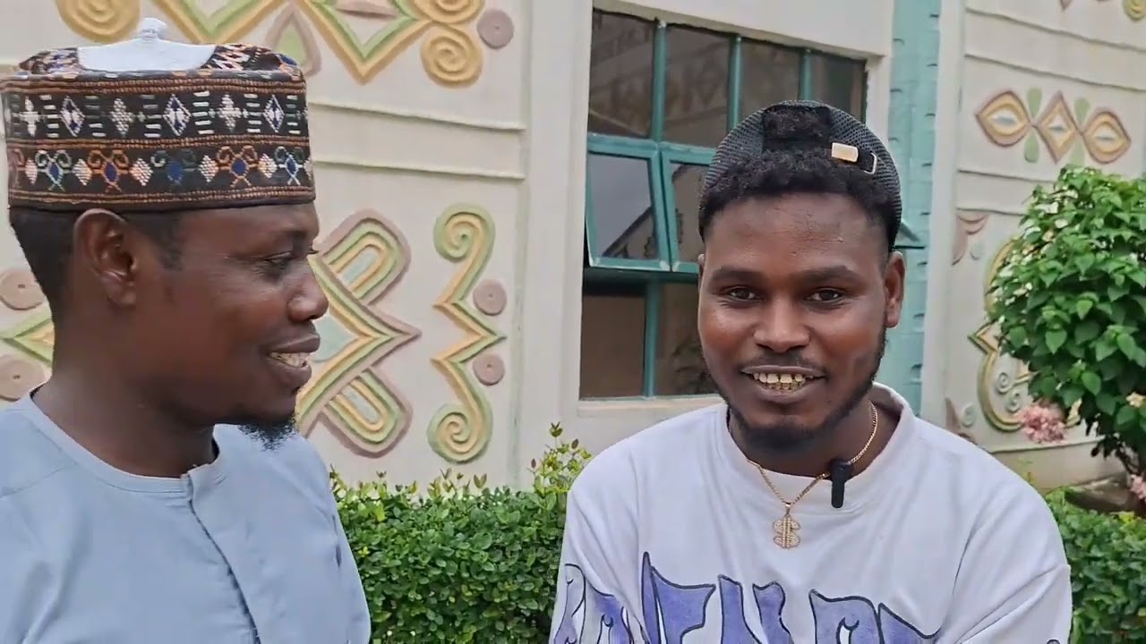 Tattaunawar mu da M ZAKIR NIGER mawakin Soyayya.