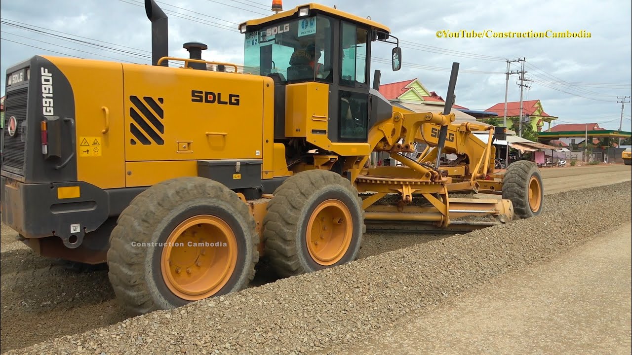 Best motor grader skills work and soil compactor roller