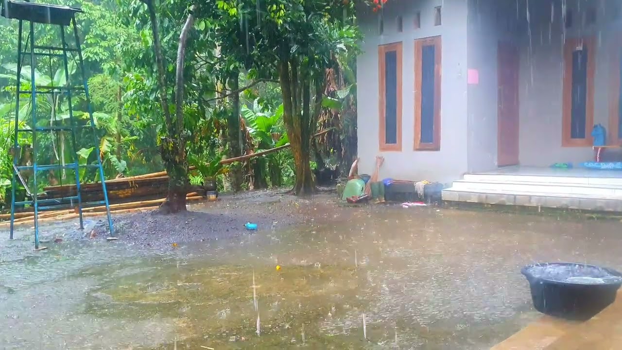 Hujan dikampung #rain #rainsounds #relaxing #hujan