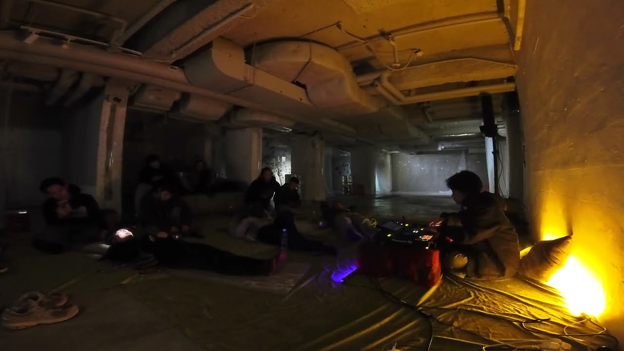 The Deep Bake | 100%Wong | Ambient and Downtempo Music Listening Session