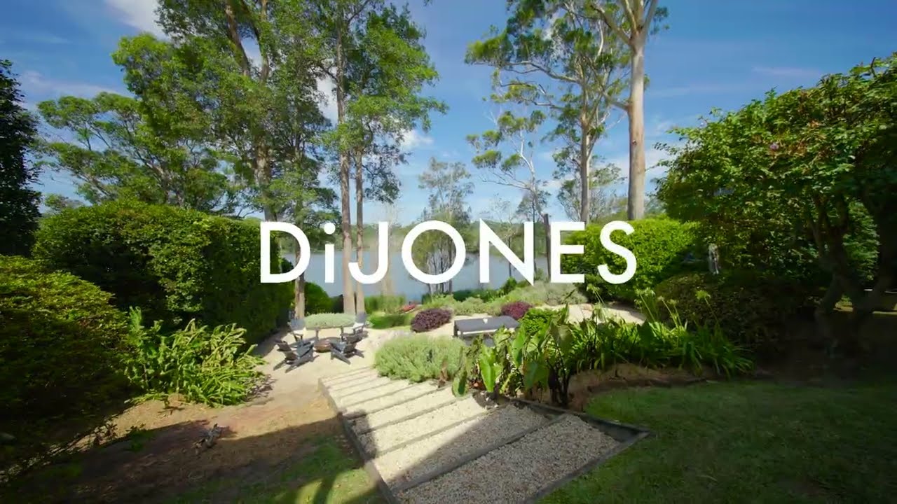 Дом по адресу: 249 The Round Drive, Avoca Beach House | 4 спальни, 2 ванные комнаты - DiJones Rea...