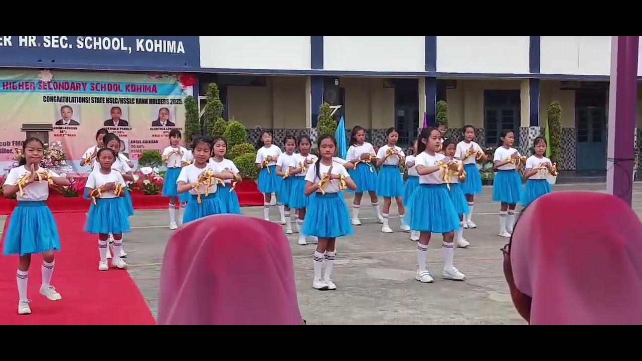 BATTLE BELONGS II (Phil Wickham) Abigail & friends