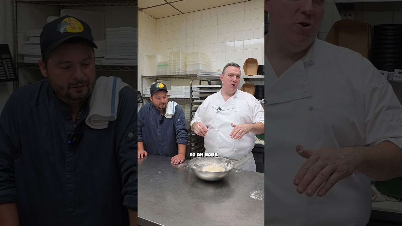 Beaver Tails Recipe 🦫 Queues de Castor