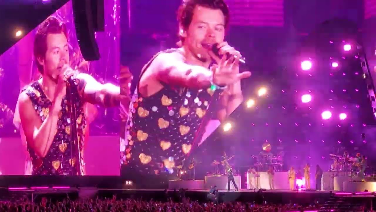 Harry Styles - What Makes You Beautiful Live (Johan Cruijff Arena Amsterdam 05-06-2023)