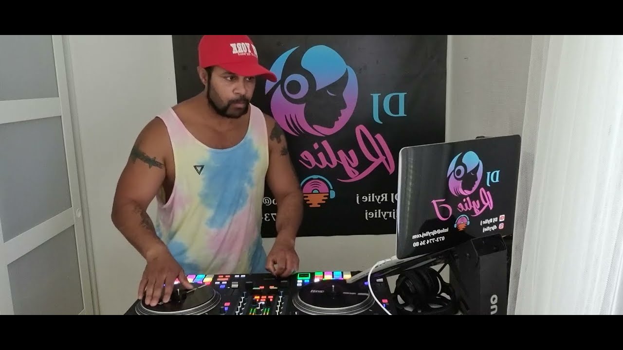 Best dj controller for the scratch 