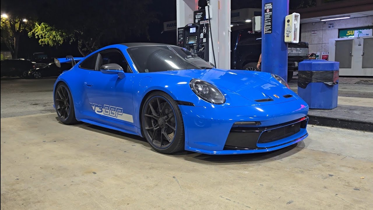 Выхлоп Porsche 911 GT3 2023 года E85 против Volkswagen GTI Hybrid Turbo E85 2015 года
