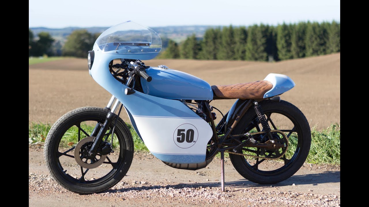 Caferacer moped 50 cc 11,5 hp at 12500 rpm