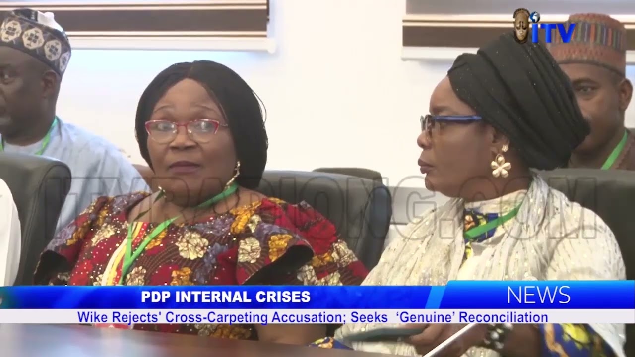 Вике отвергает обвинения в использовании коврового покрытия в личных целях; стремится к «подлинно...