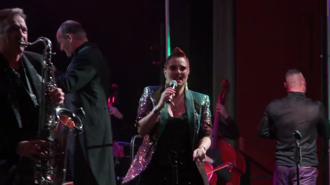 DISCO SYMPHONIC - Donna Summer medley - - Melody Maker &eacute;s a Győri Filharmonikus Zenekar 2024.09.26.