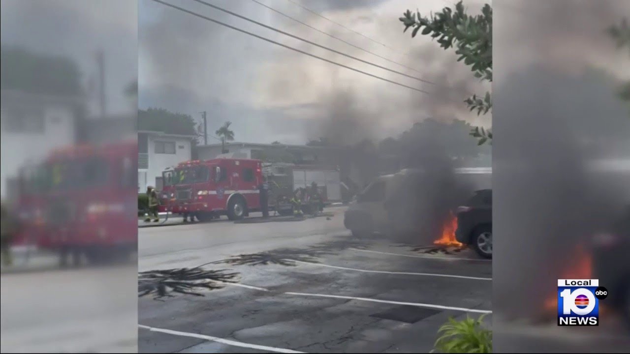 Downed powerline sparks vehicle fire in Fort Lauderdale