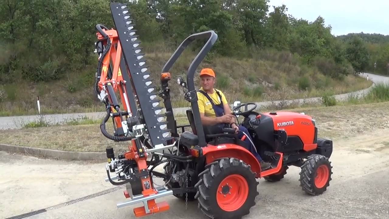 Heckenschneider für Kleintraktor mit automatischer Ausrichtung der Schere TIFERMEC TS370 AUTO-LEVEL