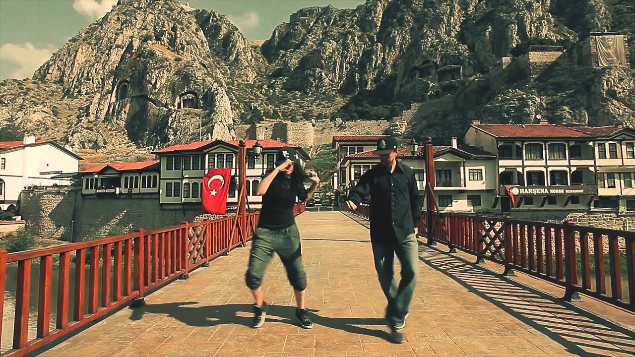 Tedashii feat. Lecrae - Dum Dum (Dance)
