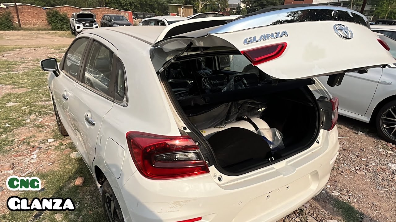 Mileage King : New Toyota Glanza G CNG 2023 🔥 30 Km/KG | Most Detailed Walkaround Review!