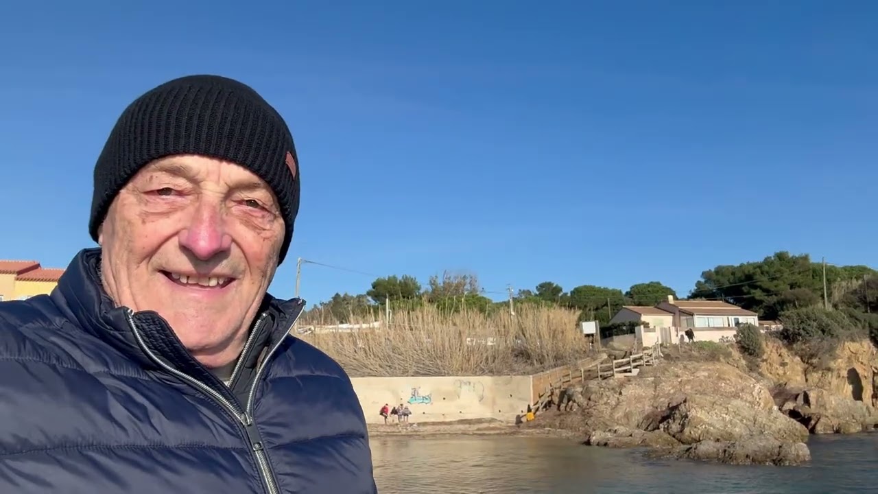 En cette matinée du 2 janvier janvier une balade de 5 km en direction du Port de la Tour Fondue ……..