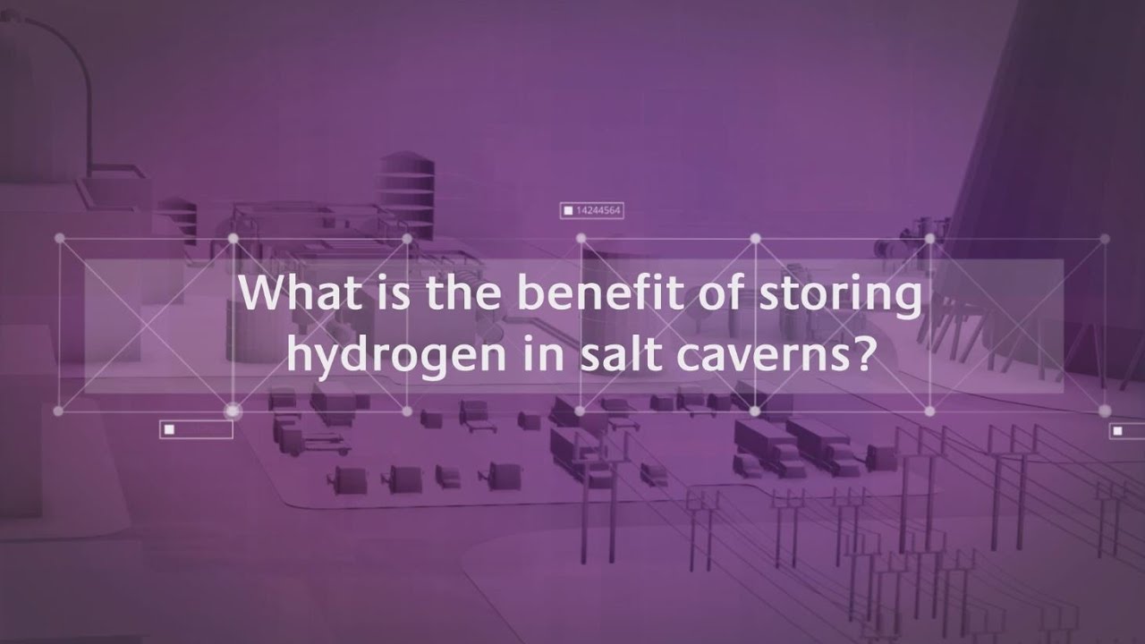 What is the benefit of storing hydrogen in salt caverns?