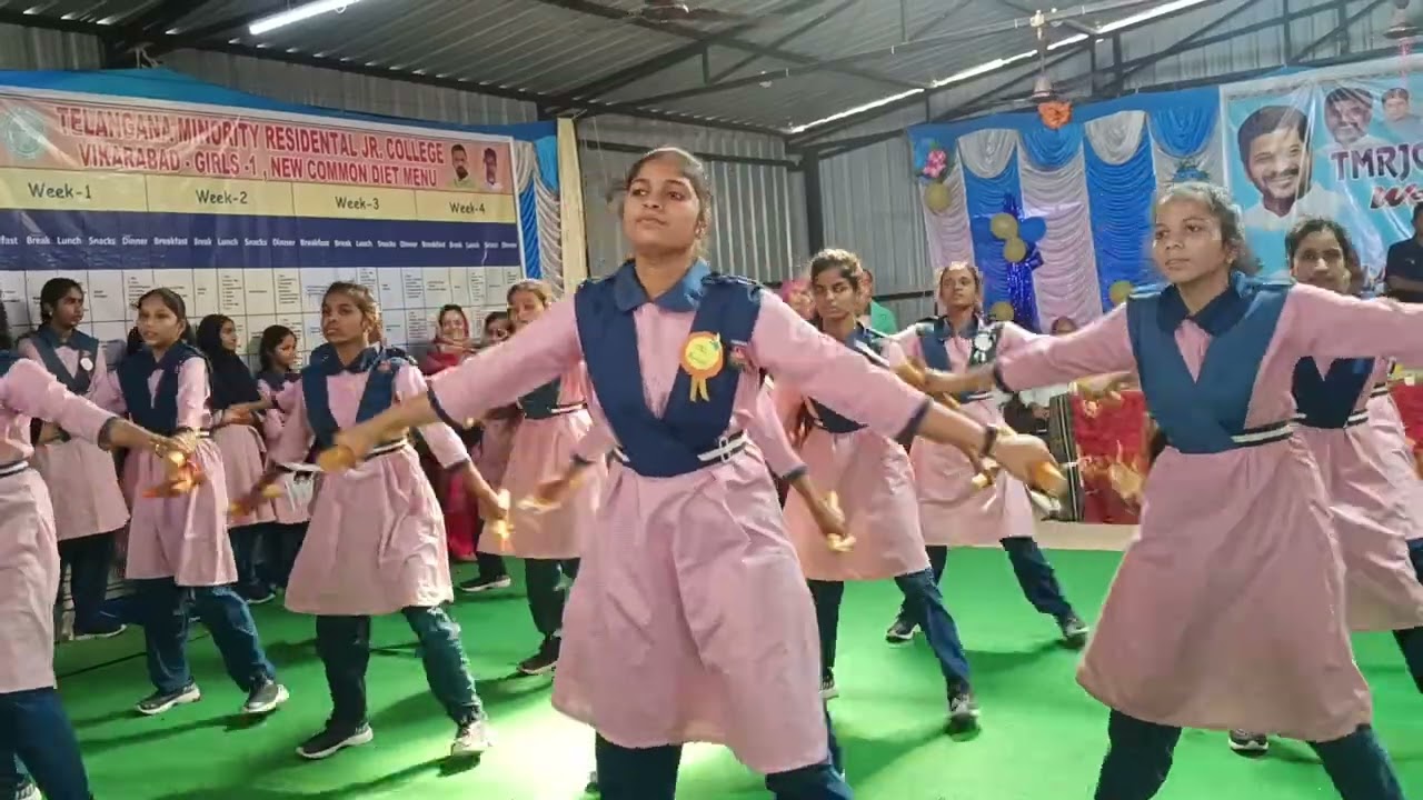 Dumbles Dance 