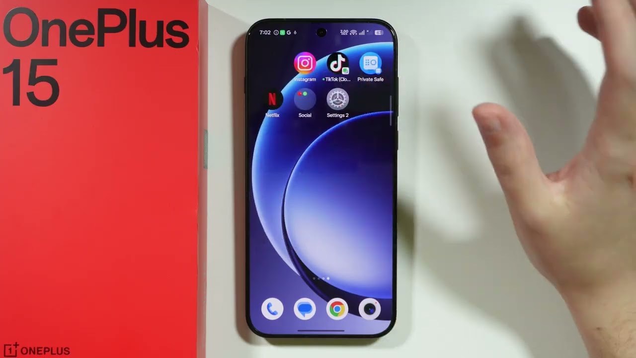 OnePlus 15: как настроить главный экран (организовать страницы)