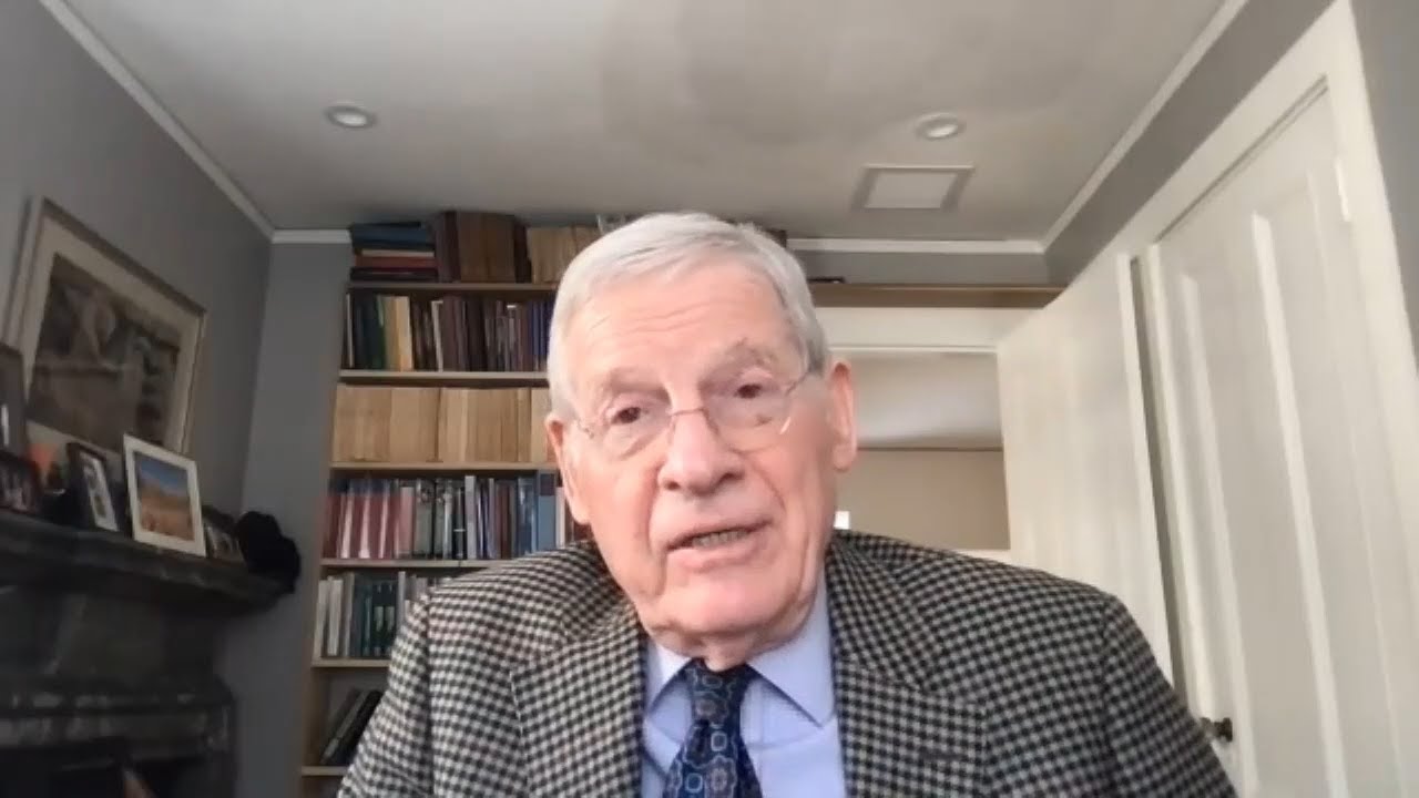 Harvard Professor Harvey Mansfield on Donald Trump's Vulgar Manliness (CLIP)