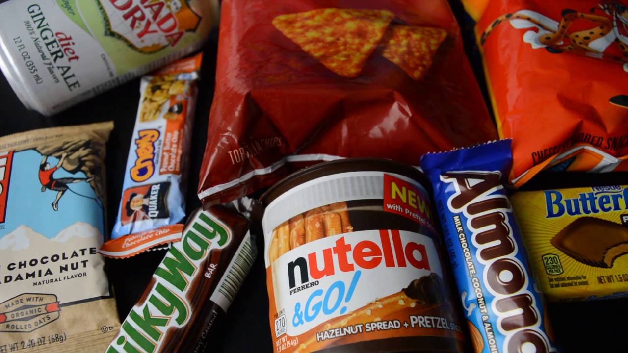 ASMR: Eating snacks and sweets from the USA