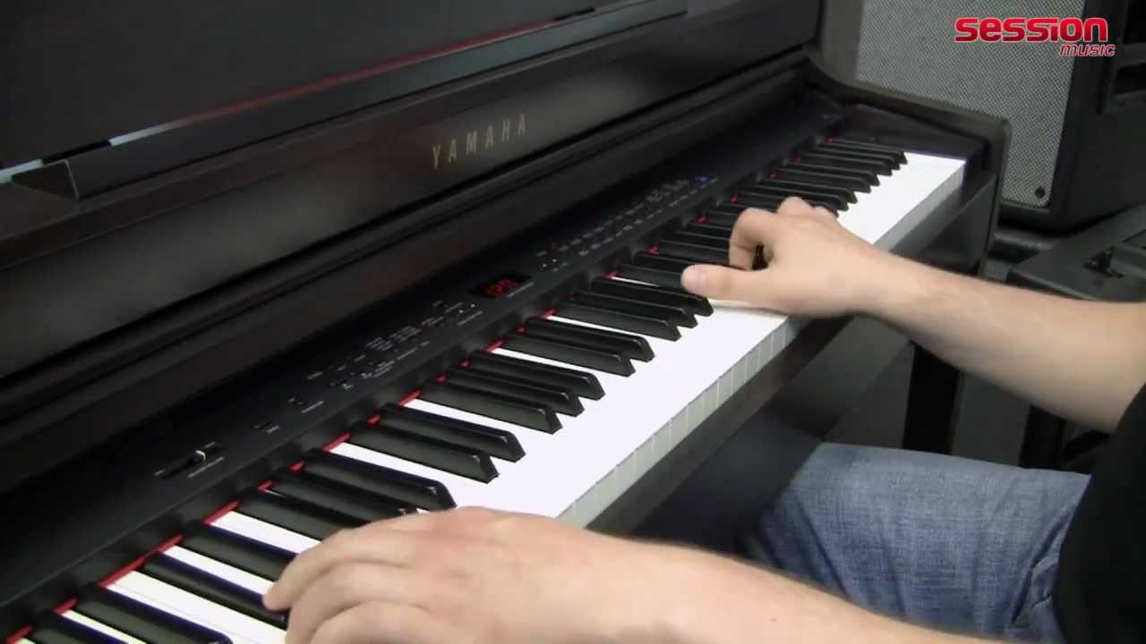 YAMAHA CLP-440