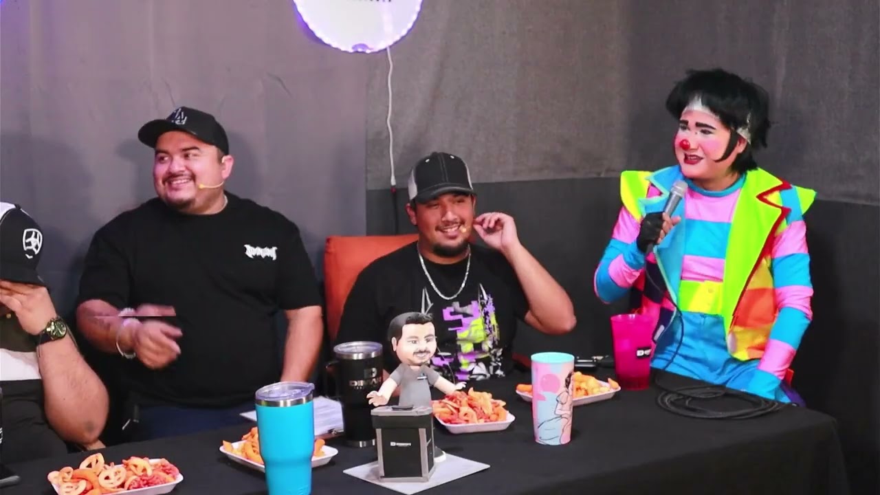 REGIOS AL DESMADRE TEMPORADA 2 CAPITULO 2 INVITADOS ESPECIALES WII PAYASOS