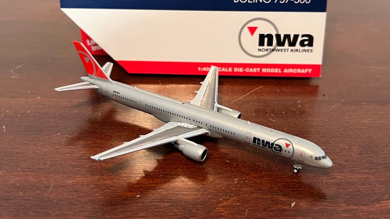 Gemini Jets Northwest Airlines B757-300 Unboxing 