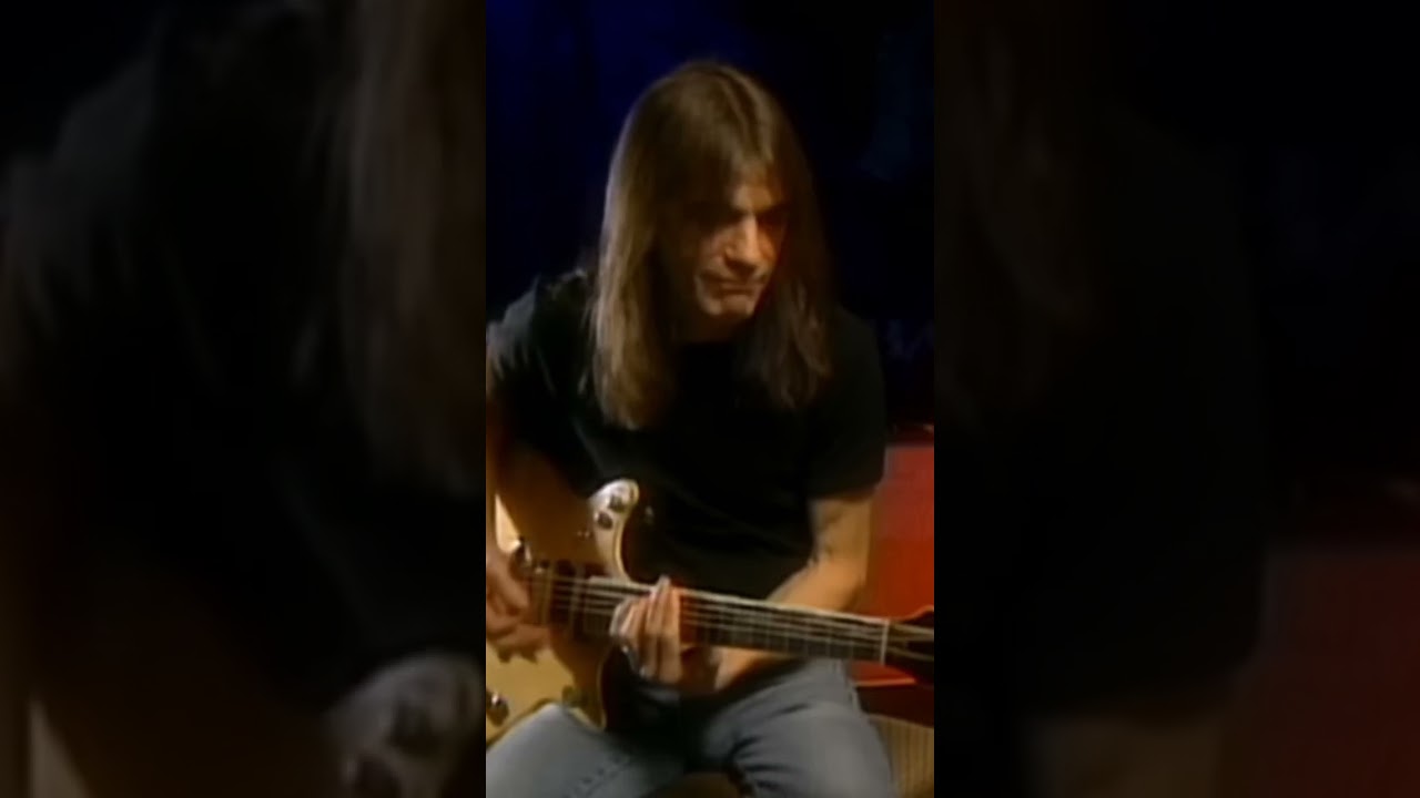 Malcolm Young solo rythem guitar