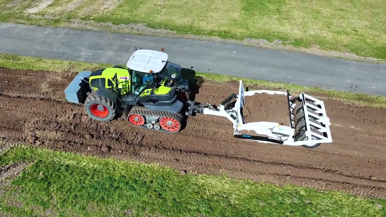 Claas TERRA TRAC mit Stehr Anh&auml;ngesch&uuml;rfk&uuml;bel AS 10