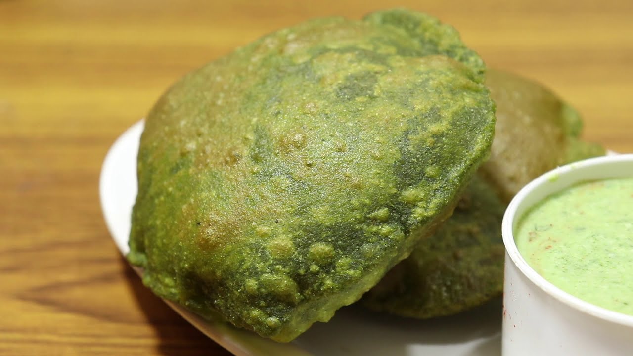 Bathua Poori - Bathua ki puri recipe - बथुआ की स्वादिष्ट पूड़ी बनाये आसान तरीके से