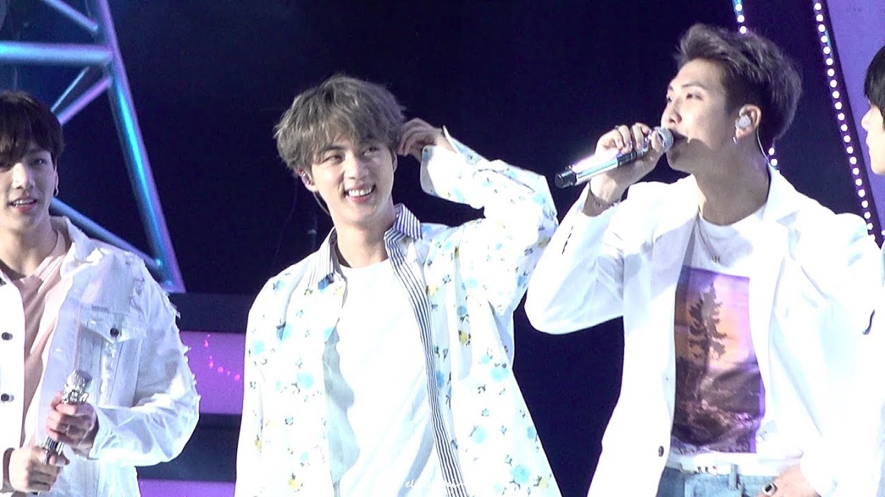 ‪190428 SBS SUPERCONCERT 인사&DNA BTS Jin focus 석진 직캠