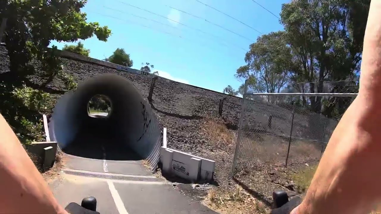Cycling into the Dandenong Ranges and the 1 in 20 climb