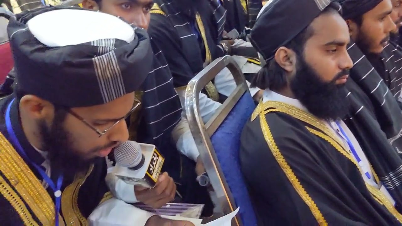 قاری حسان محمود قاسمی بخاری شریف کی آخری حدیث کی قرات کر رہے ہیں۔الحمدللہ۔۔۔۔۔۔