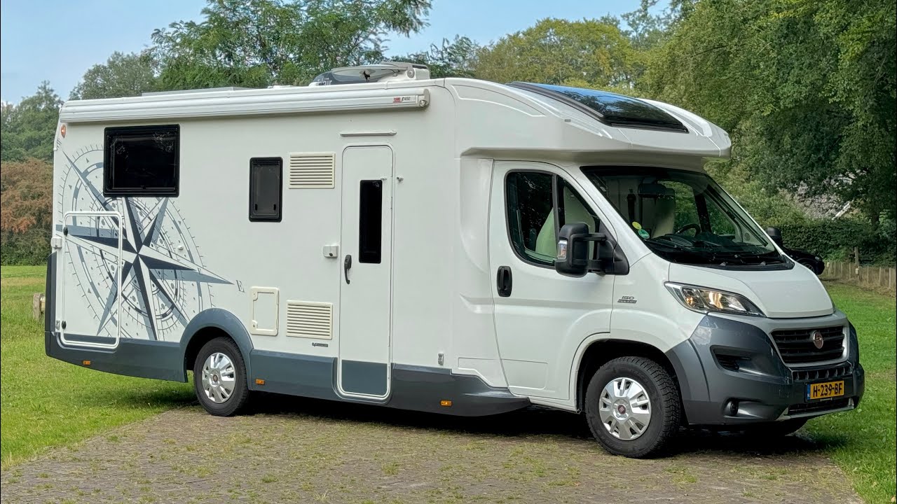 Roller Team Zefiro 265 Automaat 160 Pk. 5 Persoons met Queensbed Bomvol !!!