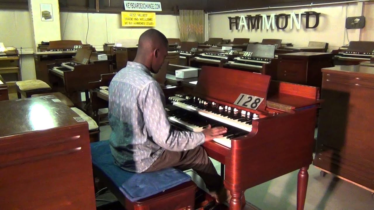 1957 Hammond B3 with Leslie 122 (#128) - Keyboard Exchange International
