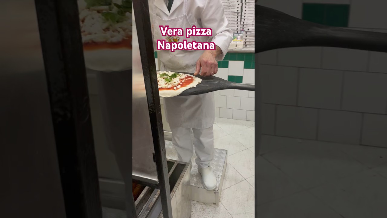 La mejor pizza Napolitana #italy #napoli #italia #napoles #pizza #pizzalover #pizzanapoletana