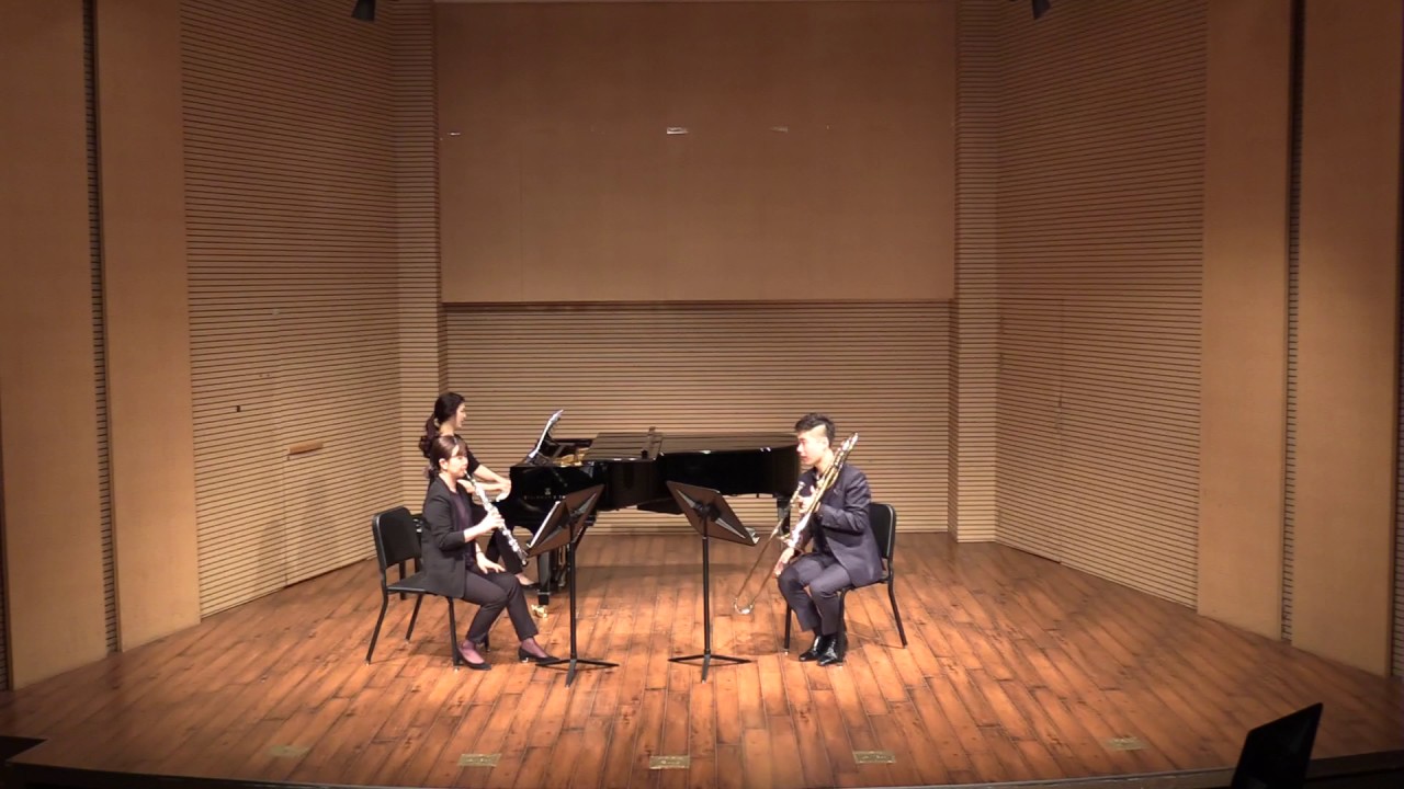 A.Piazzolla: The four seasons of buenos aires for trio(oboe and trombone)
