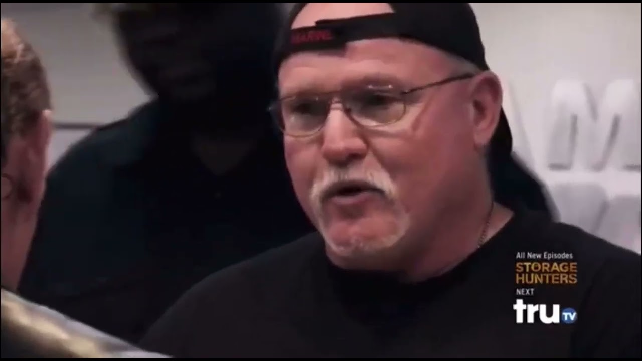 Hardcore Pawn - Old Man Threatens Les About His Wife