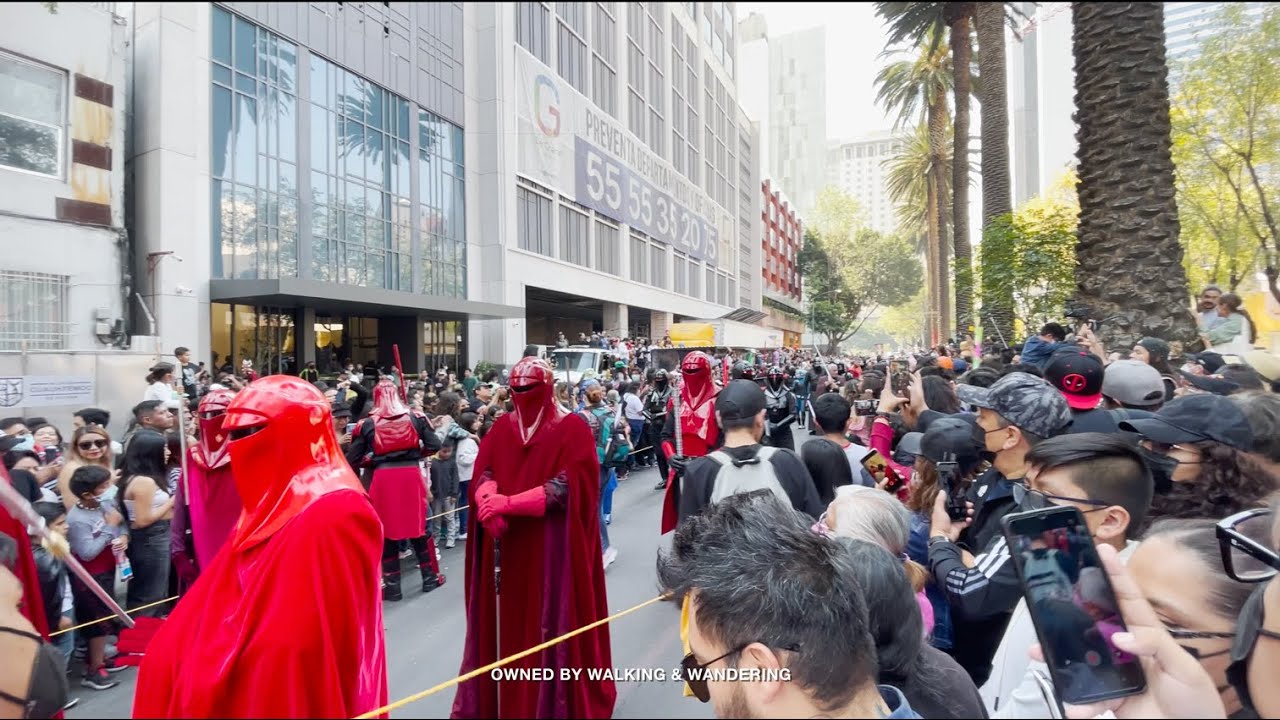 HOW IS THE STAR WARS PARADE IN MEXICO CITY?