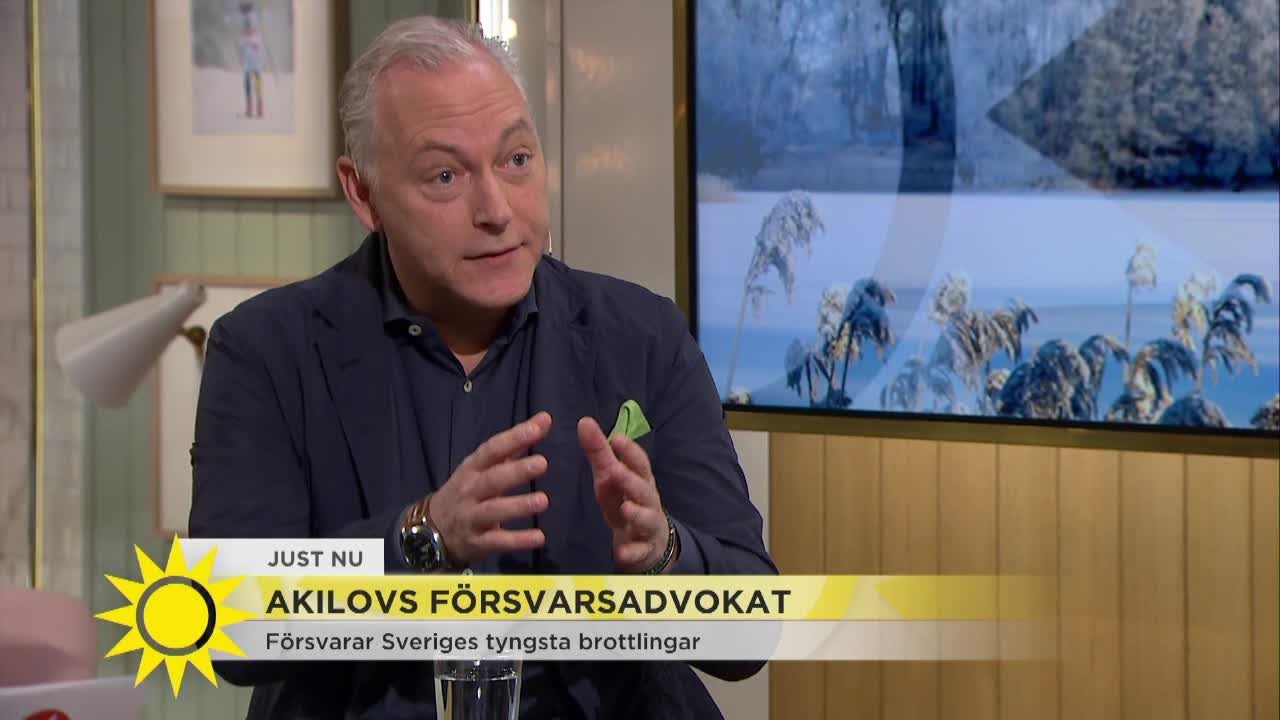 Han försvarar terrormisstänkta Akilov: 