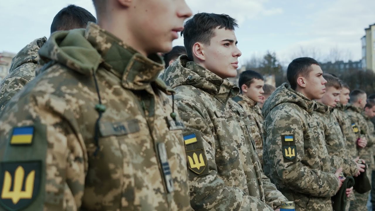 Пам’ять і приклад - ліцей імені Героїв Крут.