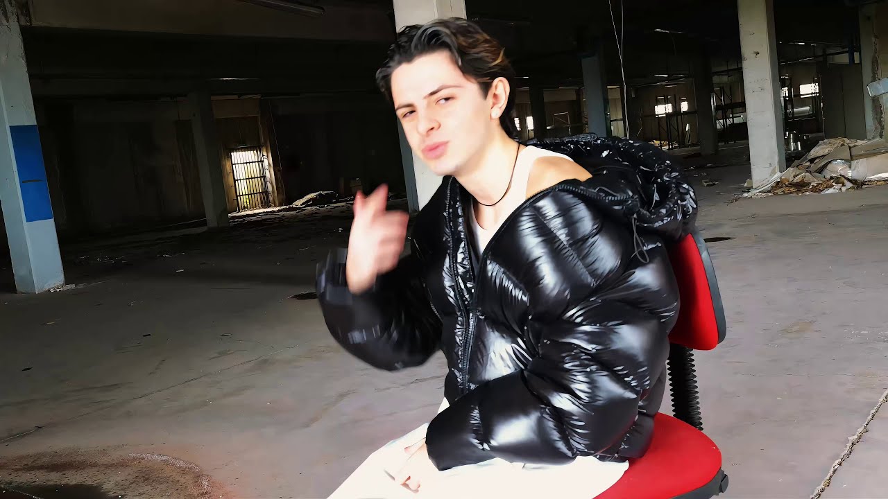 Carlo Pesce - Instabile [OFFICIAL VIDEO]