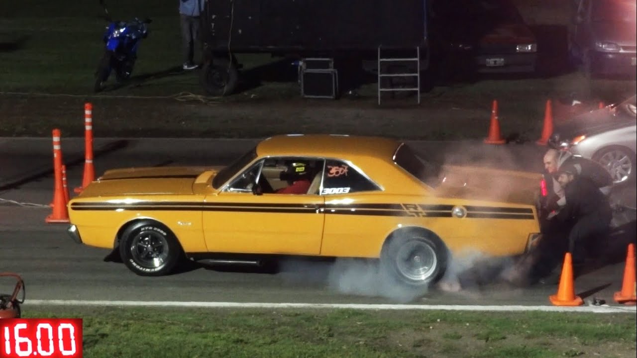 Dodge Polara RT vs 206/Corsa Pick Up - BURNOUT !! Excelente video!