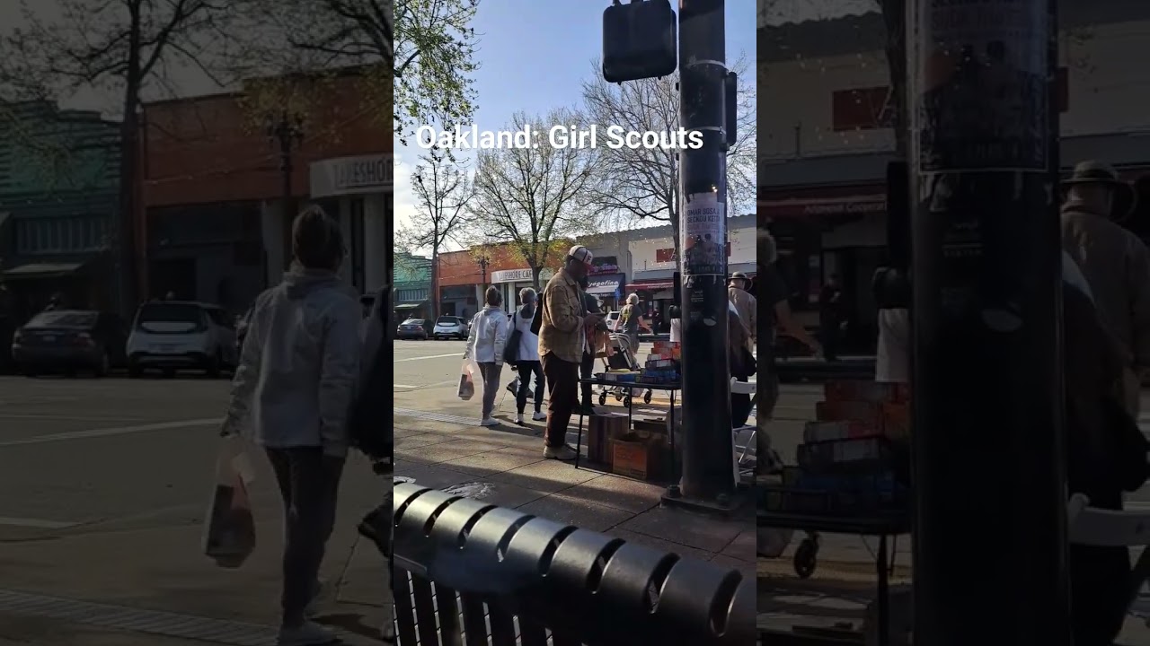 Oakland: Girl Scout Cookies