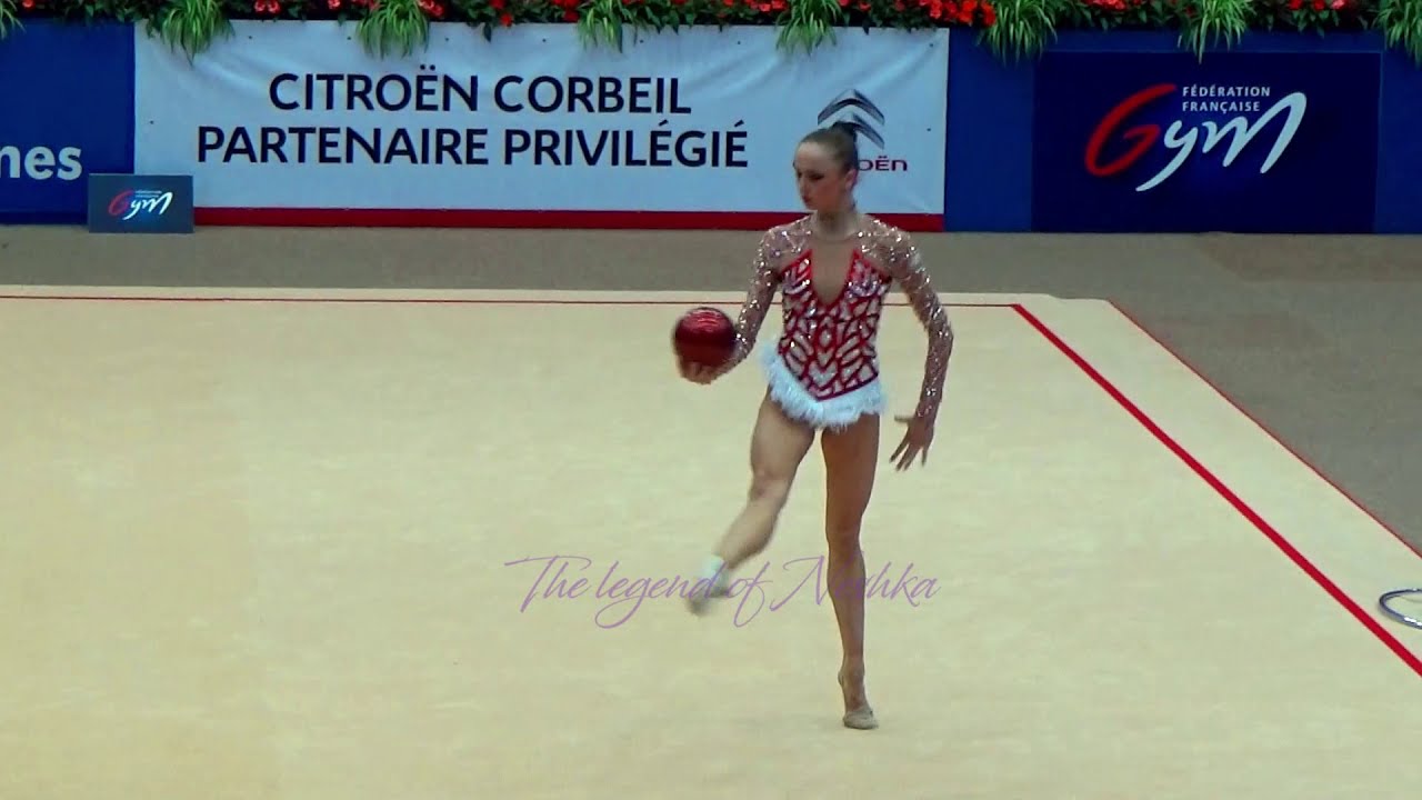 Marina DURUNDA (AZE) ball - 2016 Corbeil EF