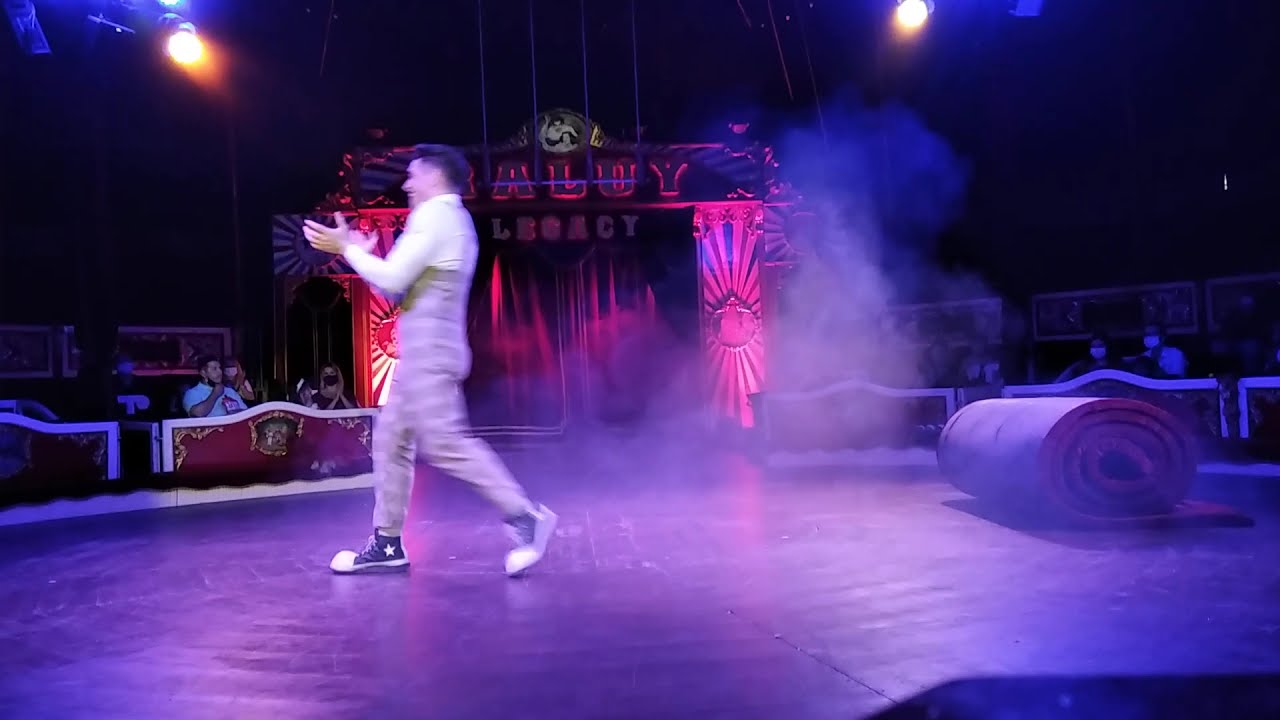 49- Circo {2}