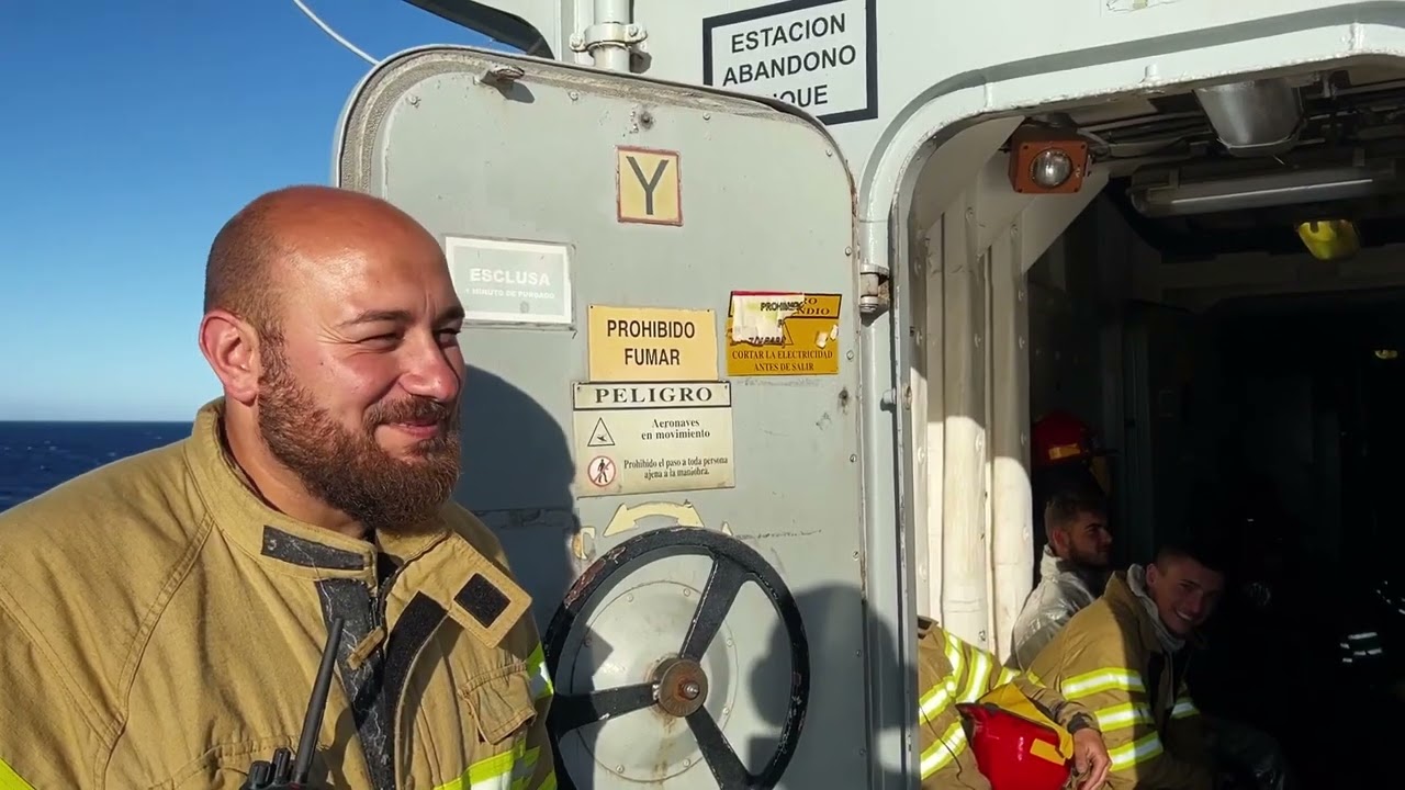 La Armada nos muestra el Crucero de Instrucción de Guardiamarinas