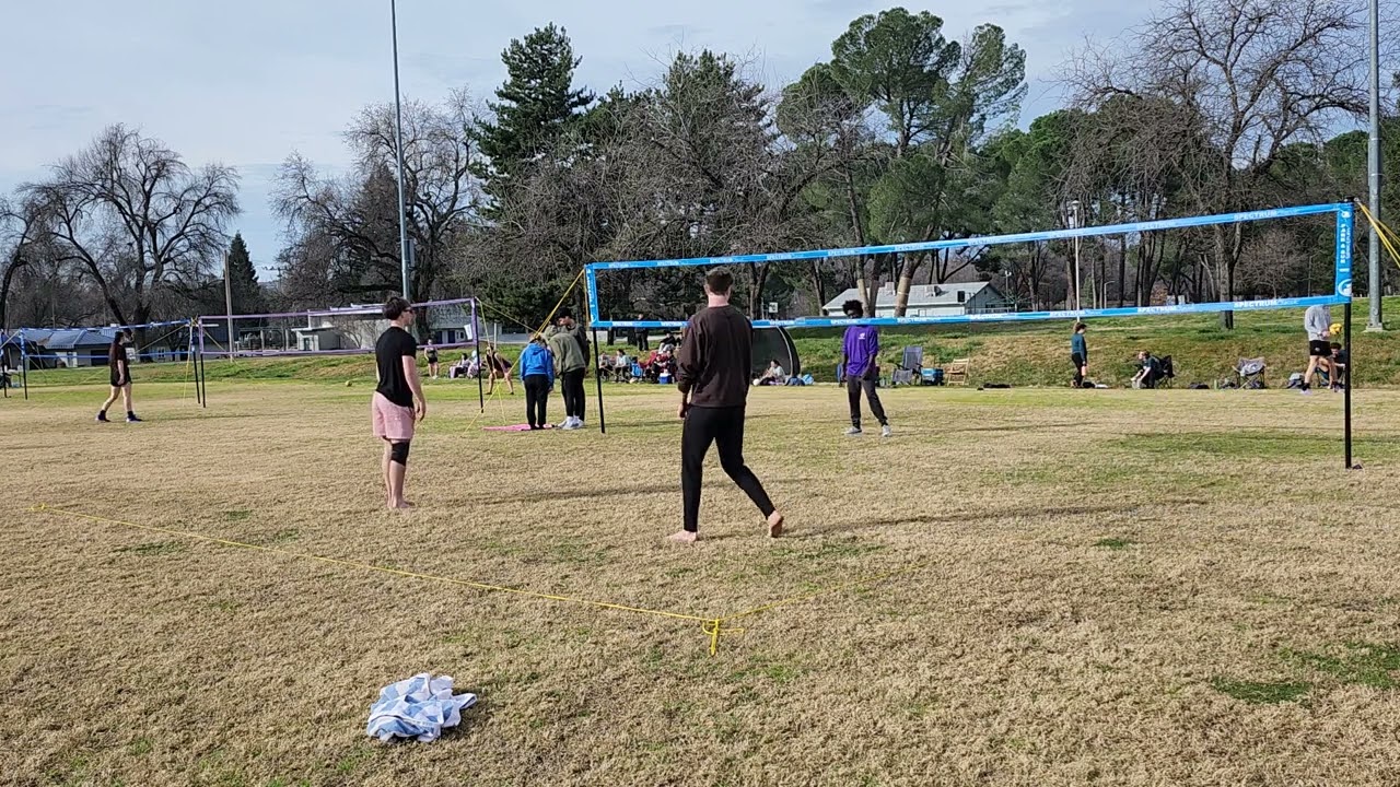 Pool 3 530 volleyball doubles 