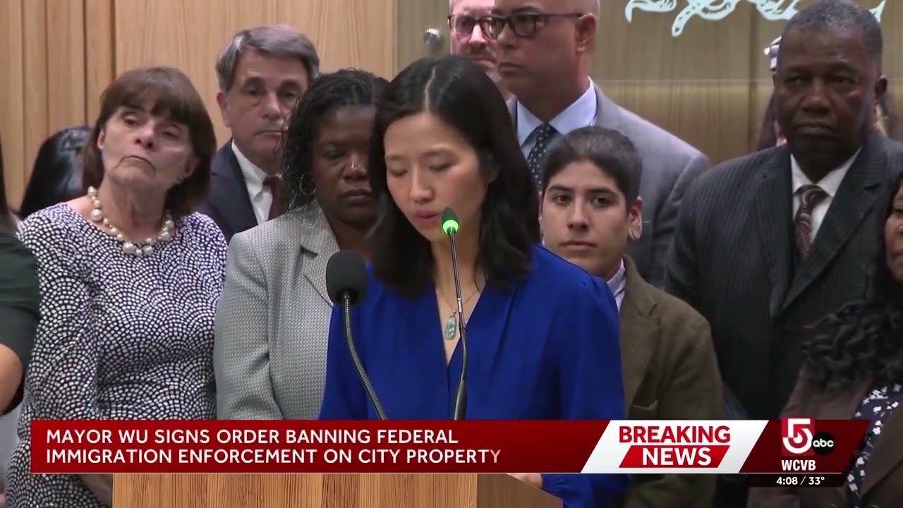 Boston mayor signs order banning ICE enforcement on city property