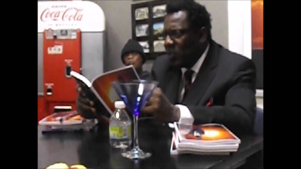Gary Wayne Thomas Book Signing 12 19 2015