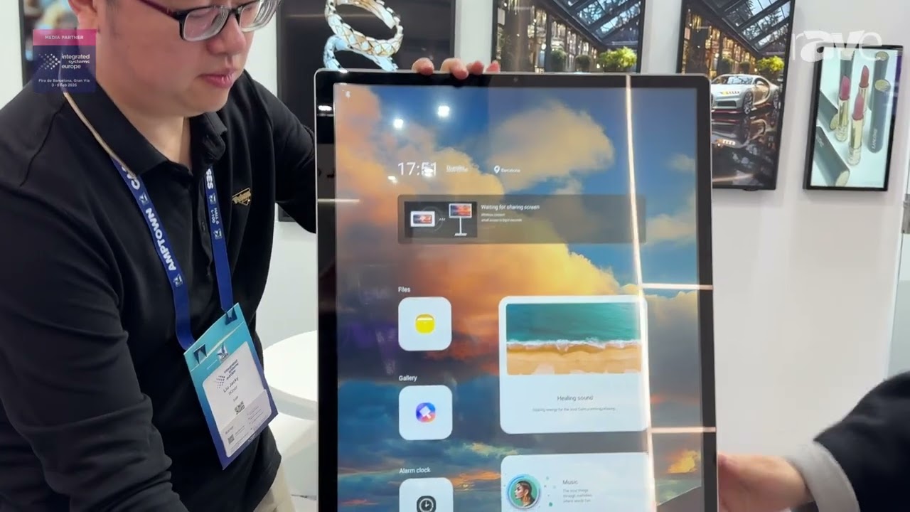 IKinor Demonstrates Portable Screen 1080